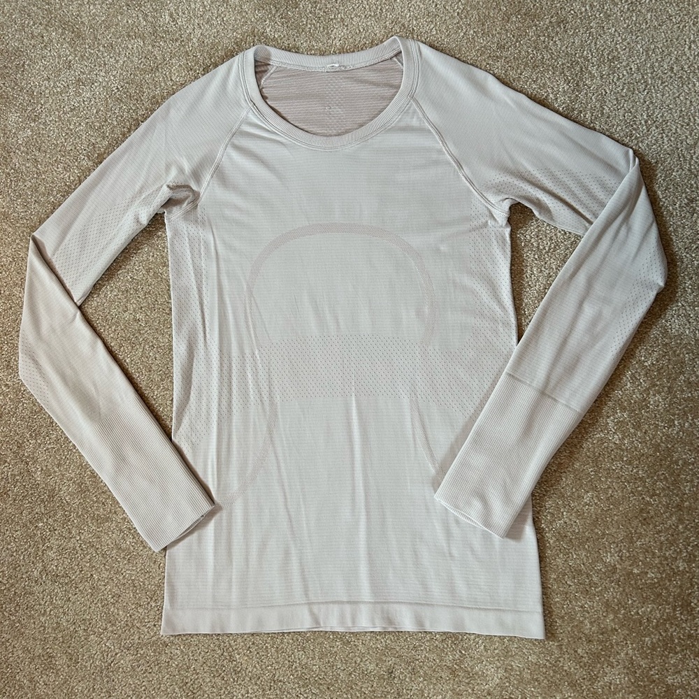 Lululemon Swiftly Tech Long Sleeve